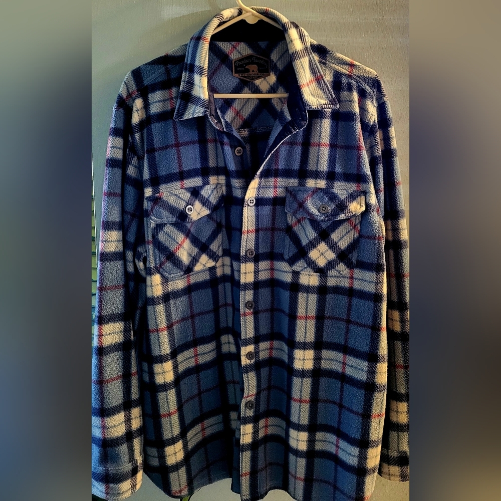 Stylish Blue and White Plaid Men's Shirt Flannel